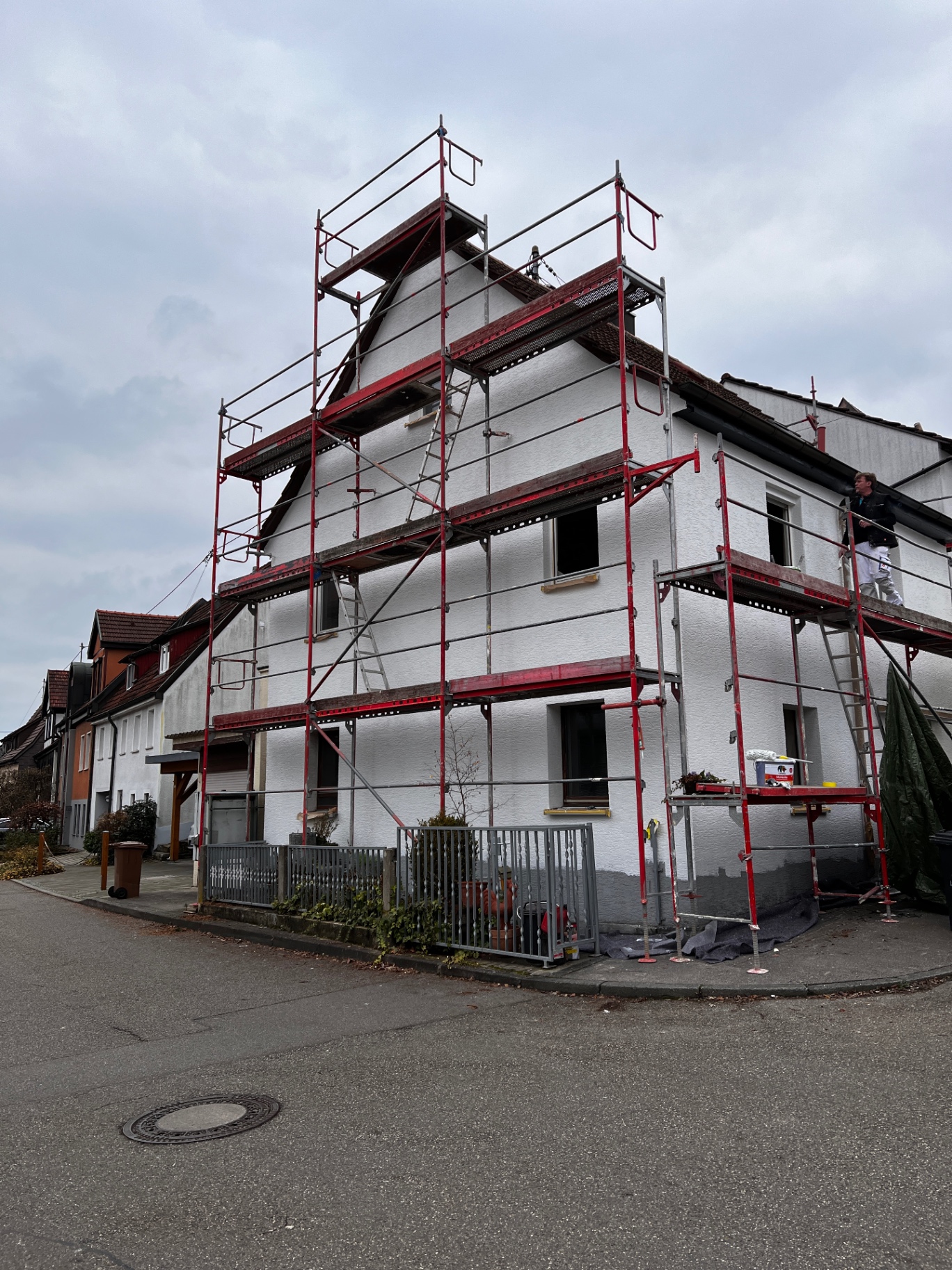Maler / Trockenbau / Bodenleger